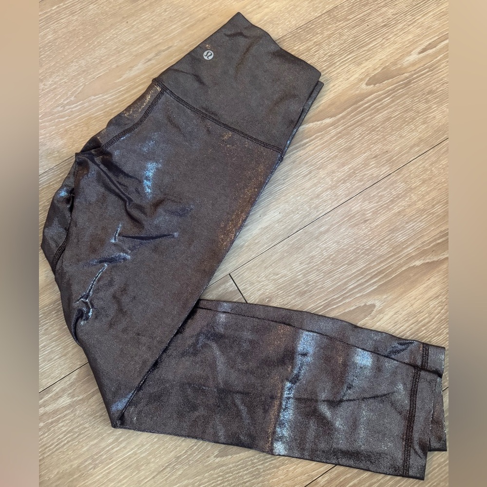Lulu lemon shiny leggings